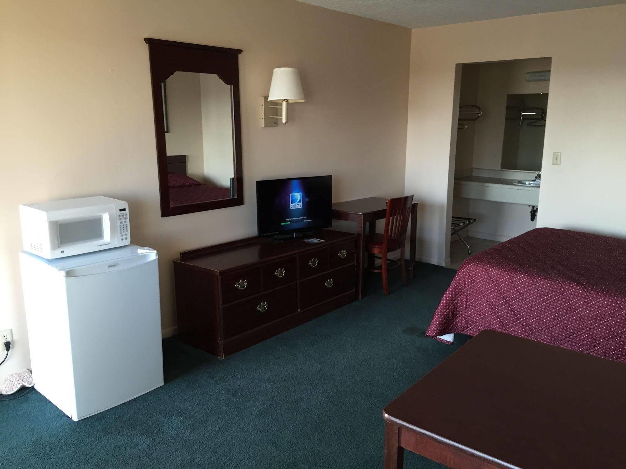 Slumber Inn Harrisonville Экстерьер фото